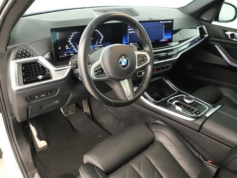 Used 2024 BMW X5 sDrive40i w/ M Sport Package image 15