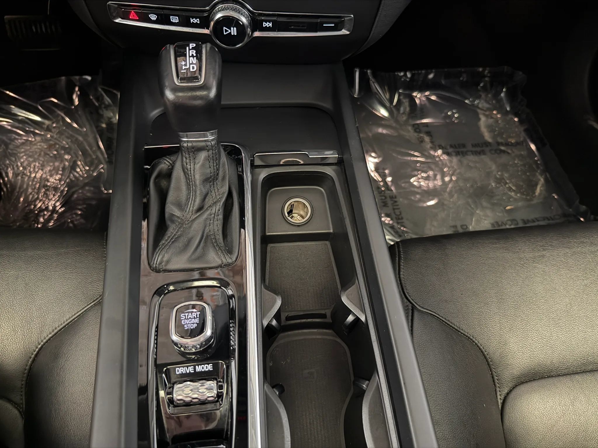 Used 2019 Volvo S60 T5 Momentum w/ Premium Package FWD image 22