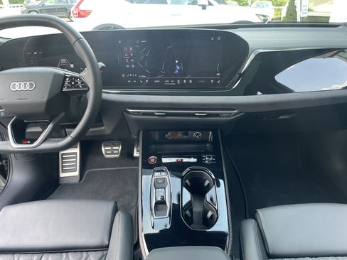 Certified 2025 Audi S5 Premium Plus w/ Premium Plus Package AWD/4WD image 9