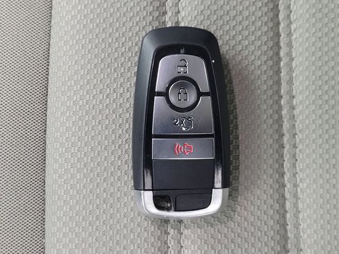 Used 2019 Ford Fusion S image 32