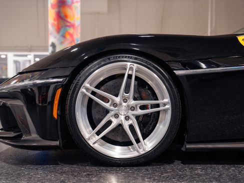 Used 2025 Ferrari 12Cilindri RWD image 9