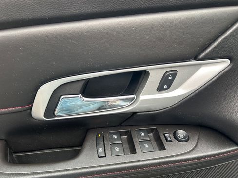 Used 2014 GMC Terrain SLE image 19