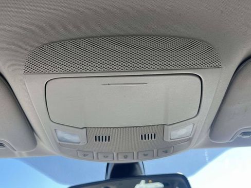 Used 2019 Ford Fusion SE FWD image 32