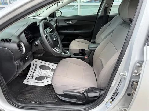 Used 2021 Kia Forte LXS FWD image 11