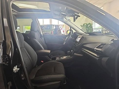 Used 2022 Subaru Forester Premium AWD/4WD image 40