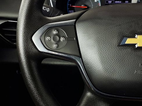 Used 2018 Chevrolet Traverse LS FWD image 18