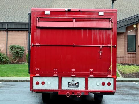 Used 2019 Ford F350 Lariat w/ Lariat Value Package image 8