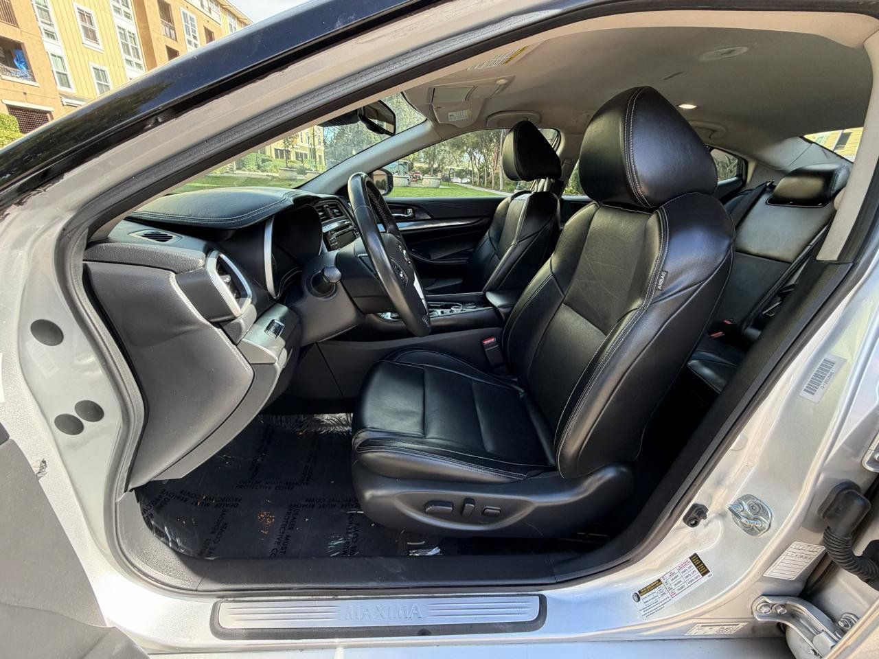 Used 2022 Nissan Maxima SV w/ Floor Mat Group FWD image 23