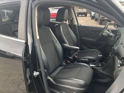 Used 2017 Buick Encore Preferred image 8