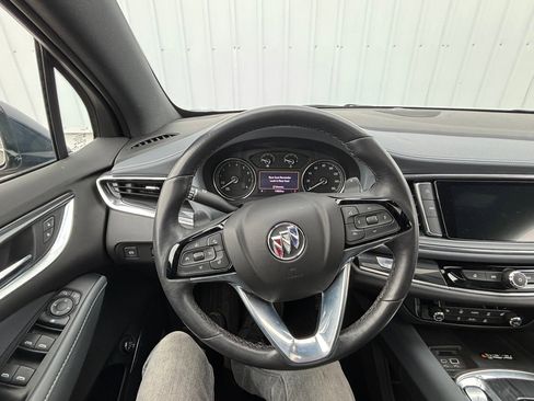 Used 2023 Buick Enclave Essence w/ Experience Buick Package image 11