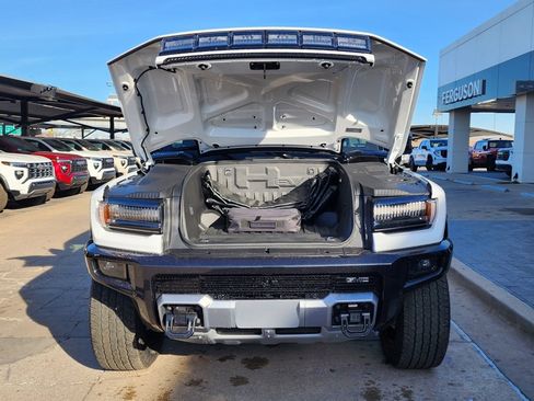 New 2026 GMC Hummer EV SUV image 9