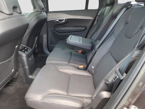 Used 2023 Volvo XC90 T8 Ultimate w/ Protection Package Premier AWD/4WD image 14