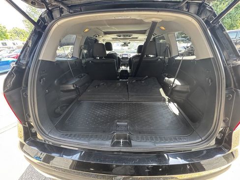 Used 2016 Honda Pilot Elite image 18