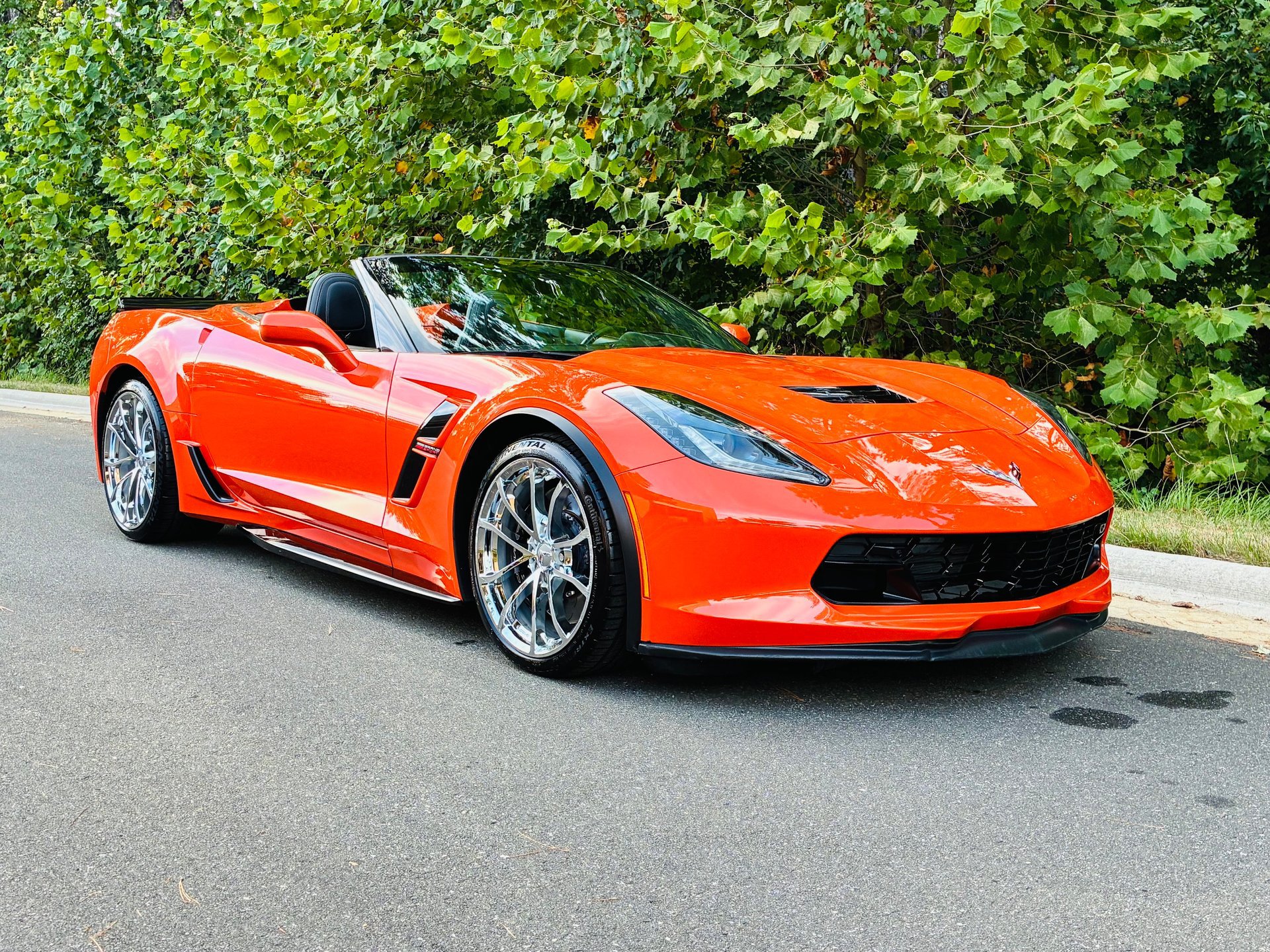 Used 2019 Chevrolet Corvette Grand Sport RWD image 17