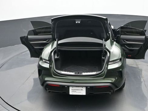 Certified 2025 Porsche Taycan Turbo S w/ Premium Package AWD/4WD image 27
