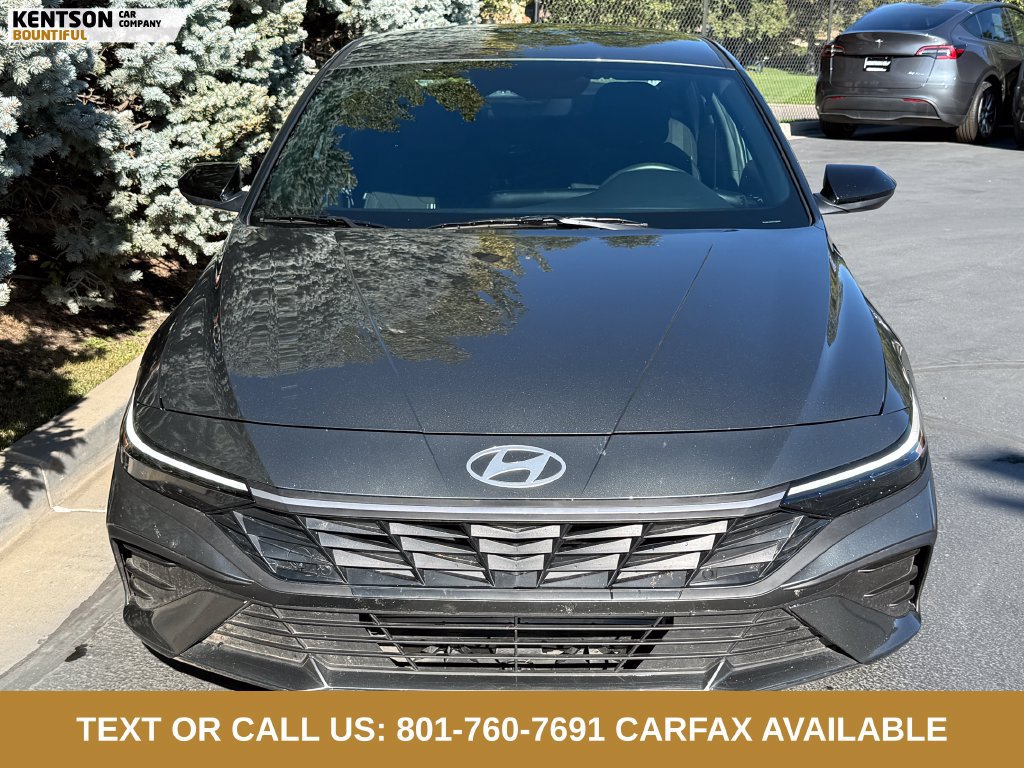Used 2026 Hyundai Elantra Sport FWD image 2