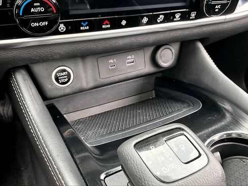 Certified 2023 Nissan Rogue SL w/ SL Premium Package FWD image 31