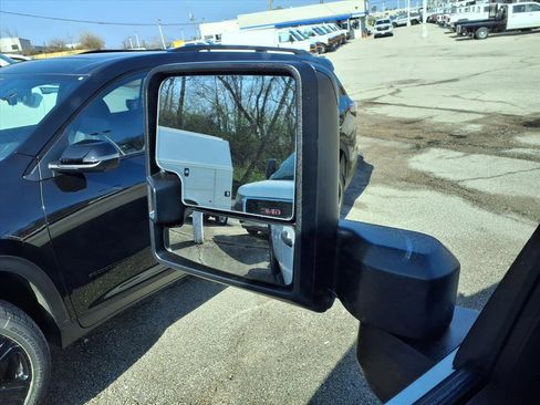 New 2026 GMC Sierra 3500 Pro w/ Convenience Package image 18