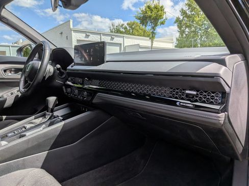 Used 2023 Honda Accord Sport image 37