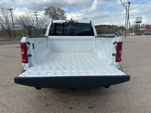 Used 2025 RAM 1500 Laramie image 14