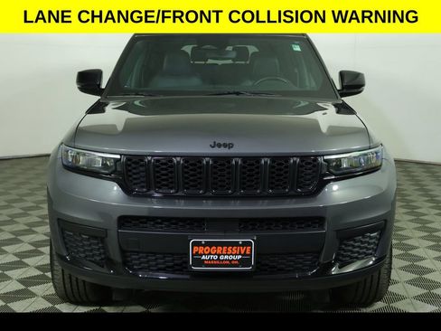 Used 2022 Jeep Grand Cherokee L Laredo AWD/4WD image 10