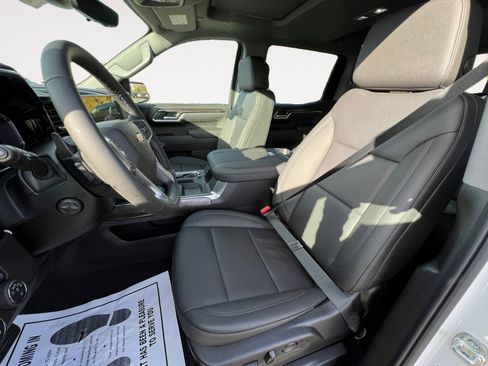 New 2025 Chevrolet Silverado 1500 LTZ w/ LTZ Premium Package image 10