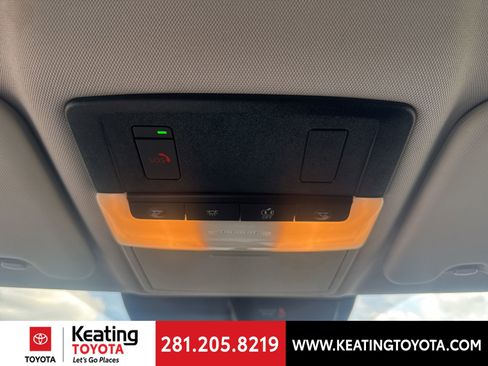 Used 2024 Mitsubishi Outlander SE Black Edition image 18