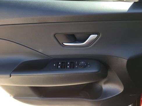 Certified 2026 Hyundai Kona Limited FWD image 17
