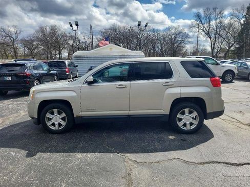 Used 2013 GMC Terrain SLE AWD/4WD image 9