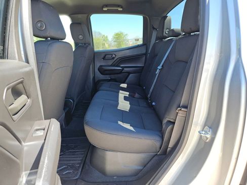 Used 2024 Chevrolet Colorado W/T image 13