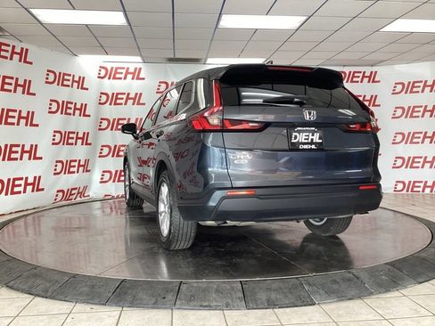 Used 2024 Honda CR-V EX image 5