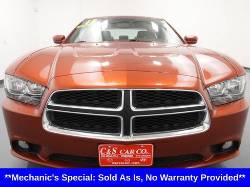Used 2013 Dodge Charger SXT Plus RWD image 2