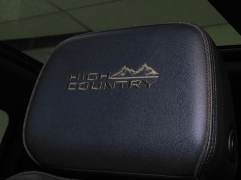 Used 2023 Chevrolet Suburban High Country w/ Max Trailering Package AWD/4WD image 41