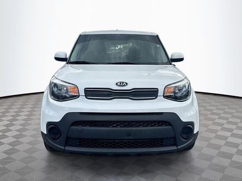 Used 2019 Kia Soul image 2