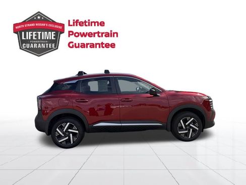 Used 2026 Nissan Kicks SV w/ Cold Weather Package FWD image 9