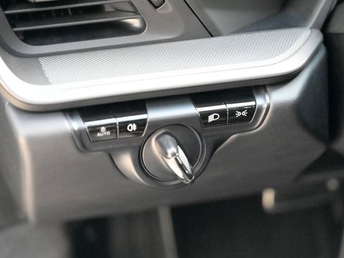 Used 2020 Porsche 911 Carrera S image 22