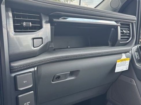 New 2025 Ford F150 Lightning Flash image 31