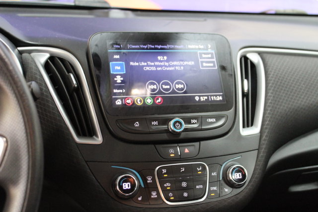 Used 2023 Chevrolet Malibu LT FWD image 18
