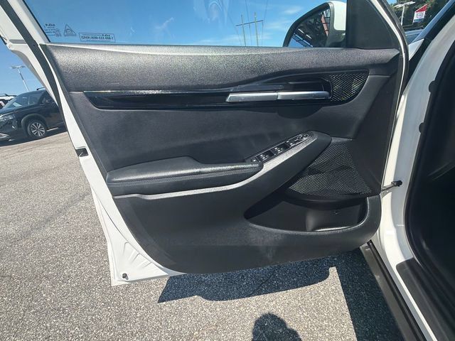 Used 2023 Kia Seltos S FWD image 10