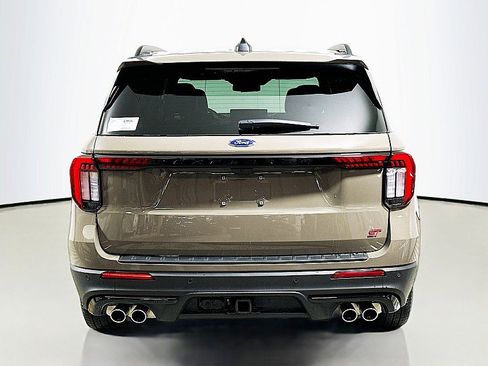 New 2026 Ford Explorer ST w/ Sun And Sound Package image 6