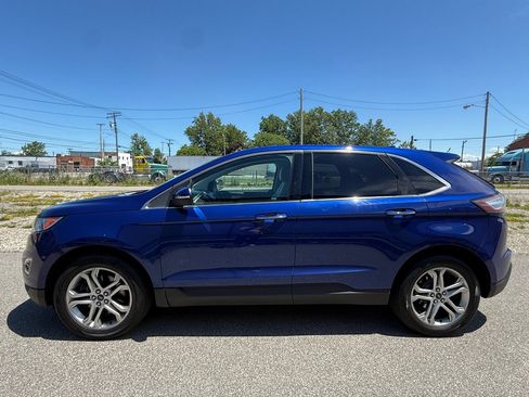 Used 2015 Ford Edge Titanium w/ Technology Package AWD/4WD image 6