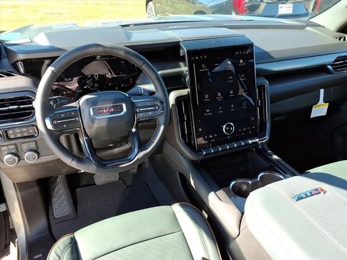 New 2026 GMC Yukon XL AT4 image 16