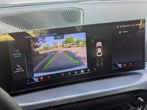 Used 2025 BMW M440i Coupe w/ Driving Assistance Package image 14