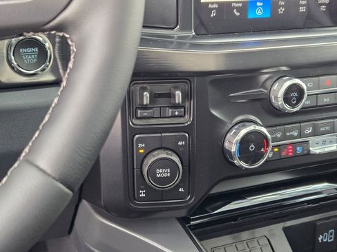 New 2026 Ford F250 Lariat w/ Black Appearance Package image 26