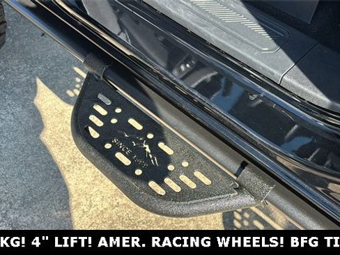 New 2025 Ford Bronco Badlands image 38