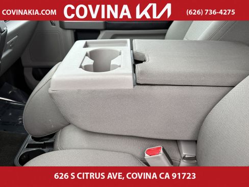 Used 2015 Ford F150 XLT image 15