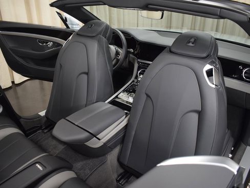 New 2024 Bentley Continental GT S image 25