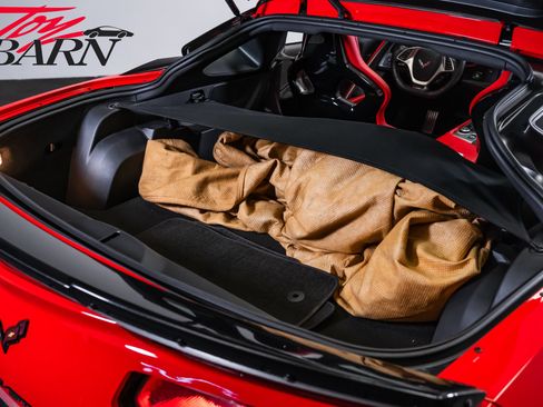 Used 2015 Chevrolet Corvette Z06 w/ 2LZ Preferred Equipment Group RWD image 54