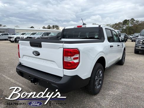 New 2026 Ford Maverick XLT w/ XLT Luxury Package image 12