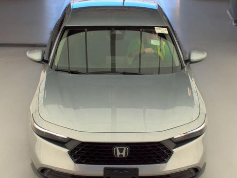 Used 2025 Honda Accord LX image 3